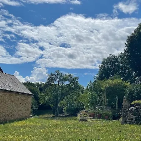 Charming 19th Century With Pool Holiday home