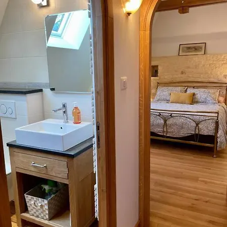 Hébergement de vacances Charming 19th Century With Pool *