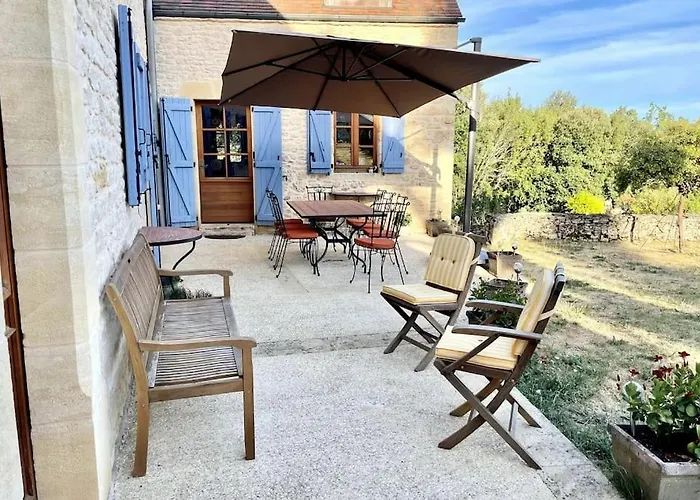 Charming 19th Century With Pool * ויטראק